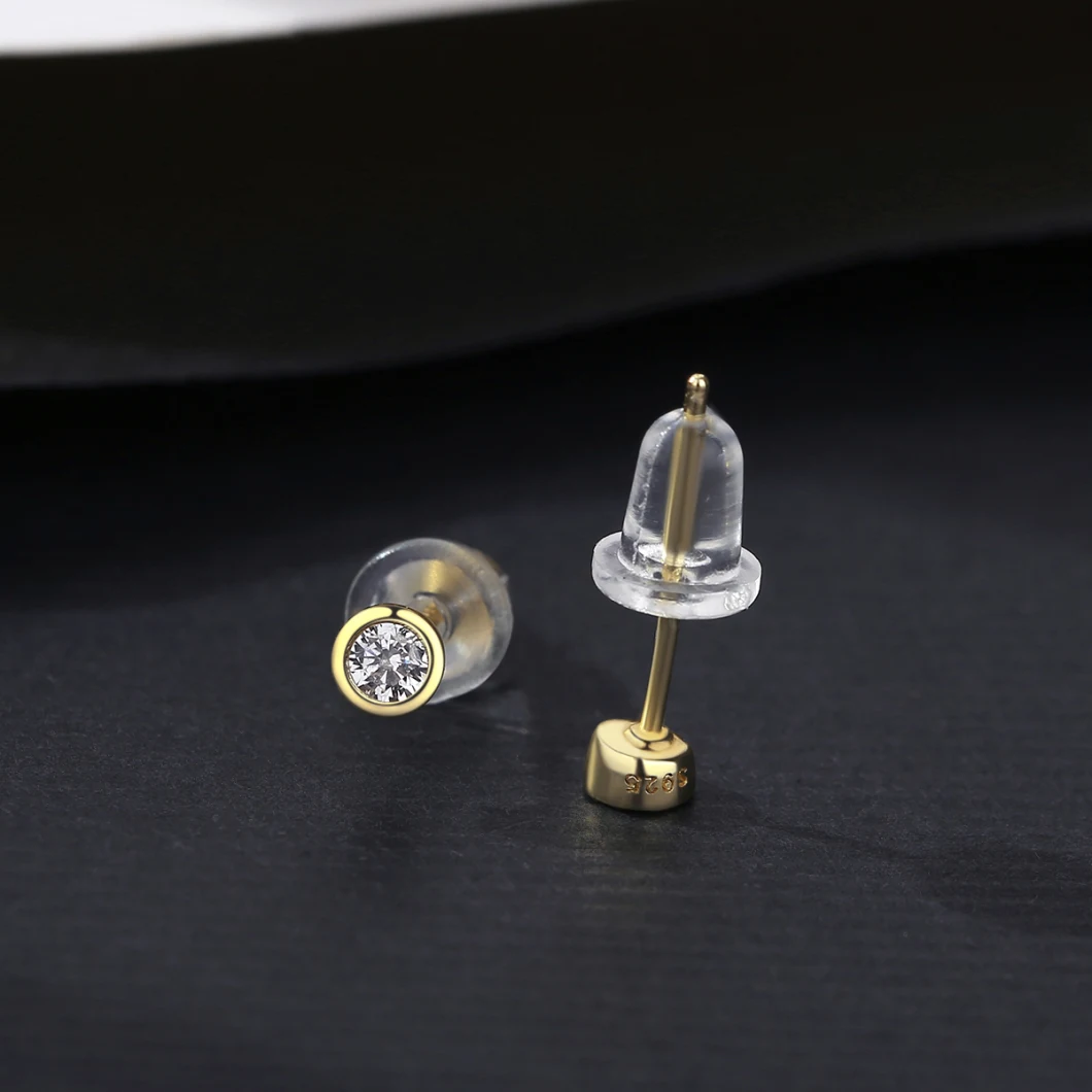 Custom Shinning Ear Stud Round Moissanite Fashion Earring