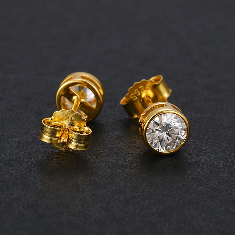 Wholesale Jewelry Circle Shape S925 Gold Plated Vvs D Color Moissanite Diamond Stud Earrings with Gra Certificate