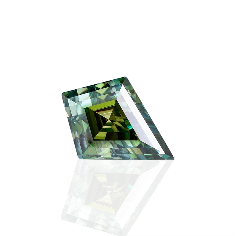 Special Loose Step Kite Cut Vvs1 Blue-Green Color Synthetic Diamond Color Kite Cut Moissanite Stone for Jewelry