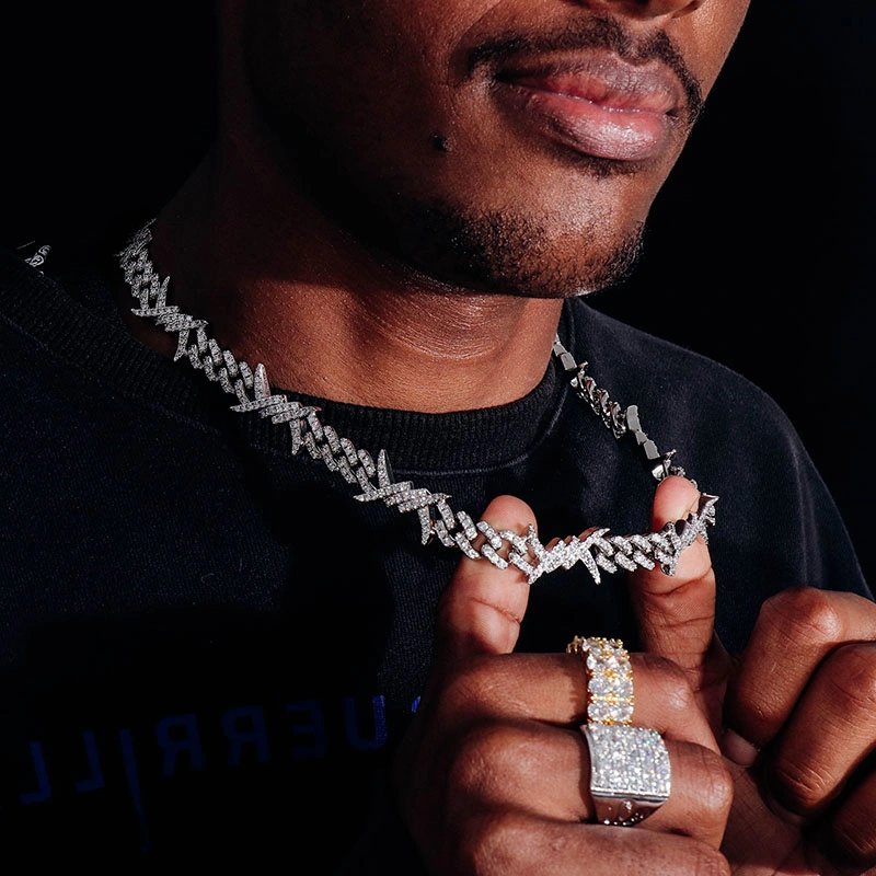 Iced out Bling Diamond Hip Hop Miami Wholesale Cuban Link Chain Jewelry Moissanite Cuban Chain