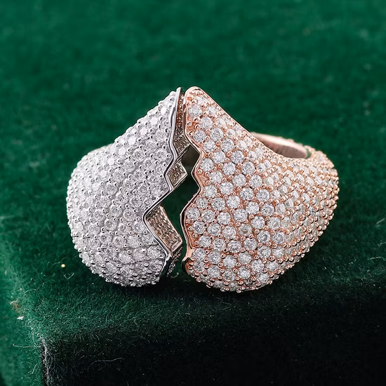 Personalized Heartbreak Ring 925 Sterling Silver Gold Plated Moissanite Diamond Zircon Rings for Men and Women